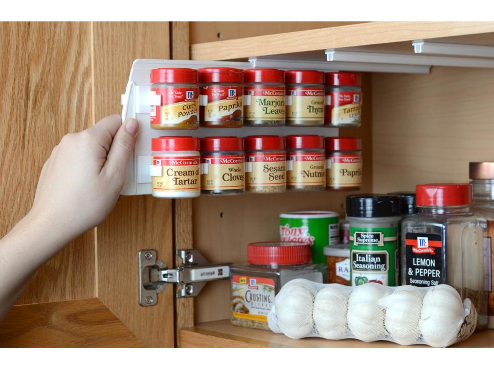 Best Tips to Organize Your Spice Rack
